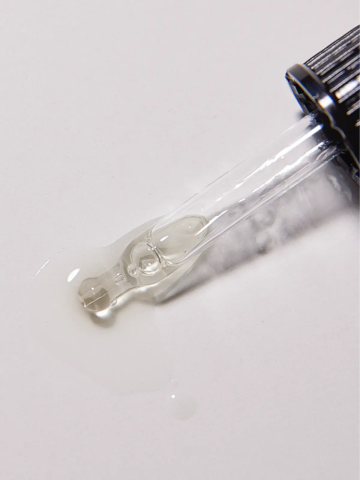 CoconutOil Cosmetics Bio Pleťové Sérum - 10ml Coconutoil Bio Pleťové Sérum Anti-aging 10 ml s bio za studena lisovanými olejmi na hydratáciu, výživu a regeneráciu pleti.